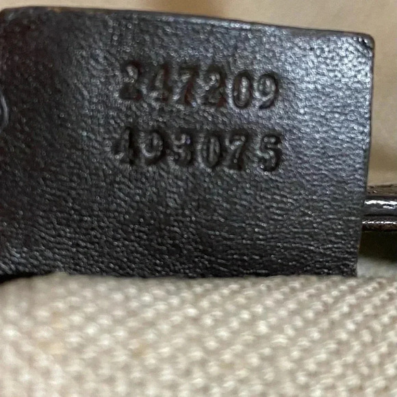 Gucci canvas leather tote with detachable pouch bag - Picture 5 of 15